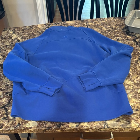 Lululemon Oversized Scuba - Picture 2 of 5